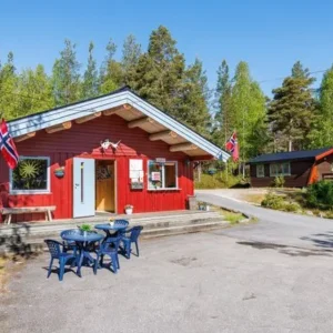 5 Nights//Cabins on the Farm